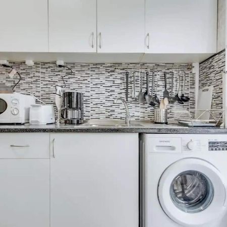 3 Bedroom Apartment In Baixa With River View Lisbon Exterior photo